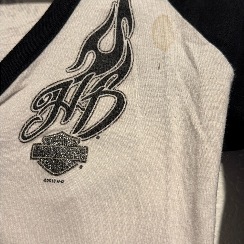 Harley-Davidson Long Sleeve V-Neck Tee XS Ketchikan AK 2013 Black White Classic